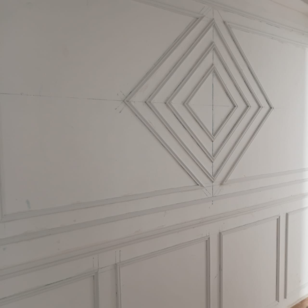 Wainscoting 12